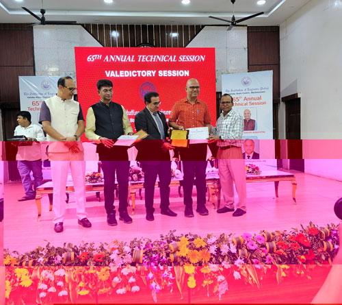 Dr. Debabrata Giri and Dr. Sudhanshu Ranjan Das-L M Patra Memorial Award