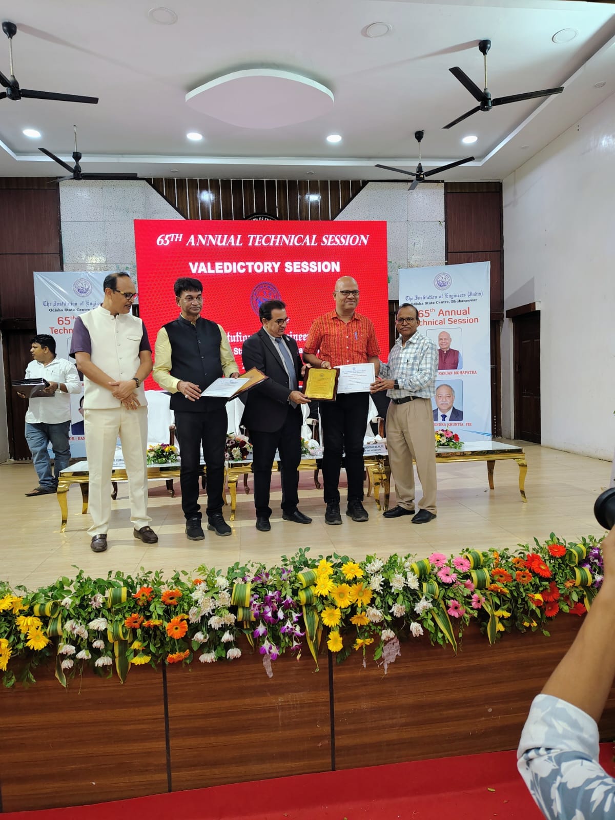 Dr. Saubhagya Kumar Panigrahi-Civil Engineering Department-Avaya Chandra Nayak Memorial Award